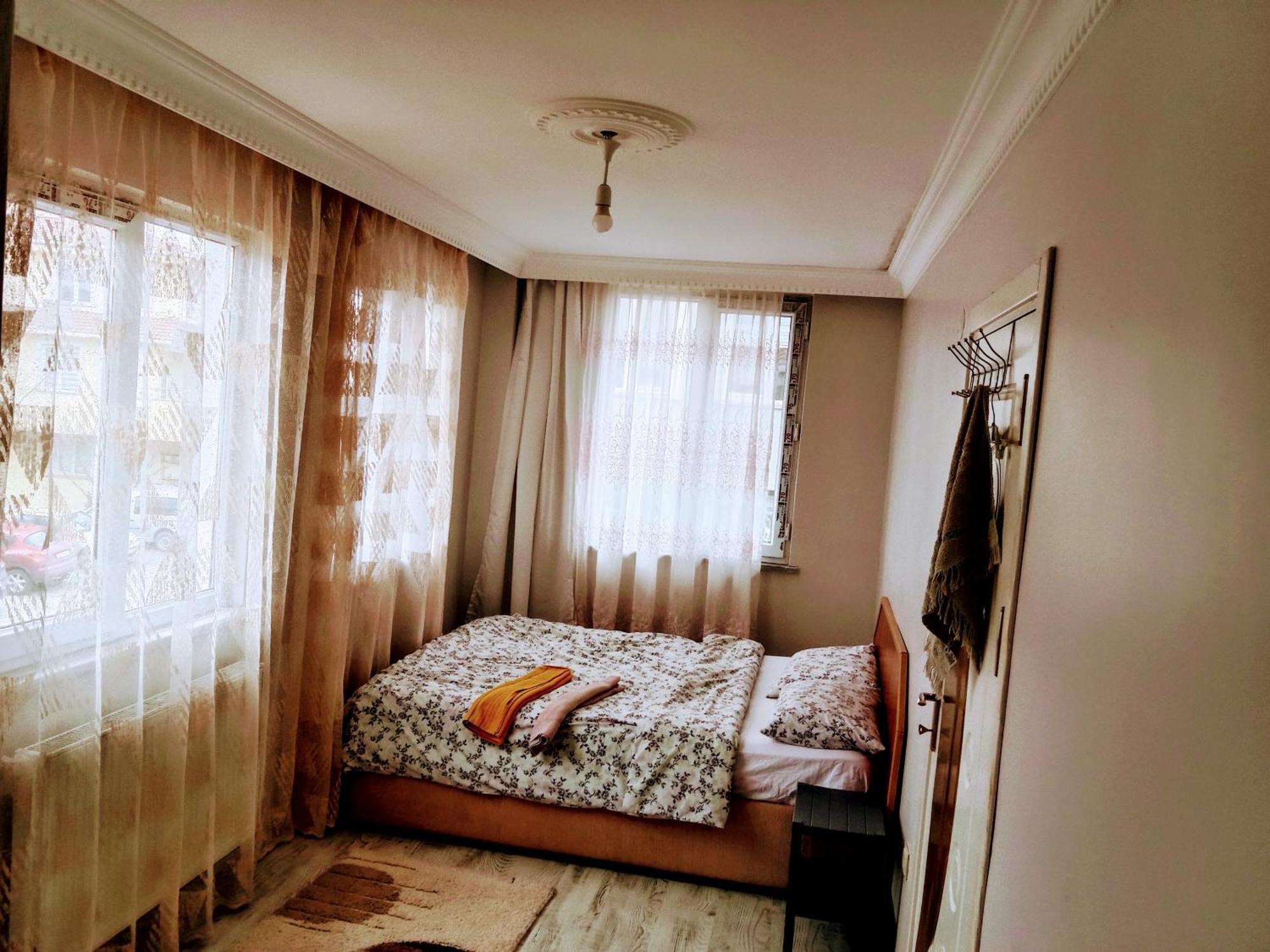 Ahmet Teacher Hotel, 5 Minutes From The Airport Arnavutkoy Buitenkant foto