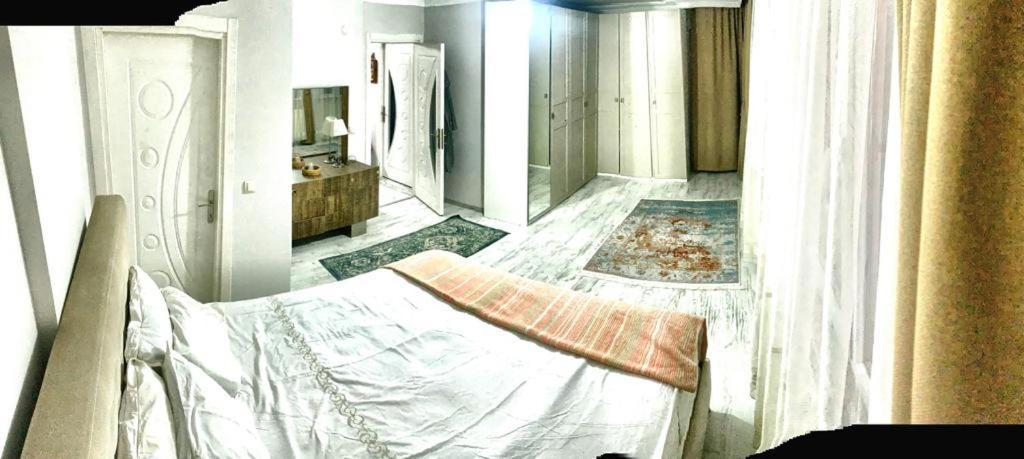 Ahmet Teacher Hotel, 5 Minutes From The Airport Arnavutkoy Buitenkant foto