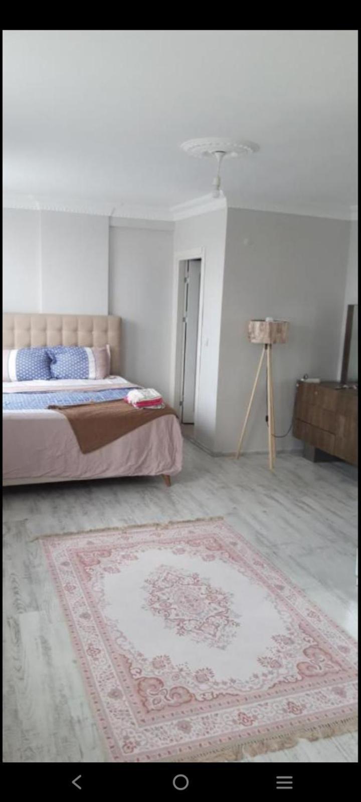 Ahmet Teacher Hotel, 5 Minutes From The Airport Arnavutkoy Buitenkant foto