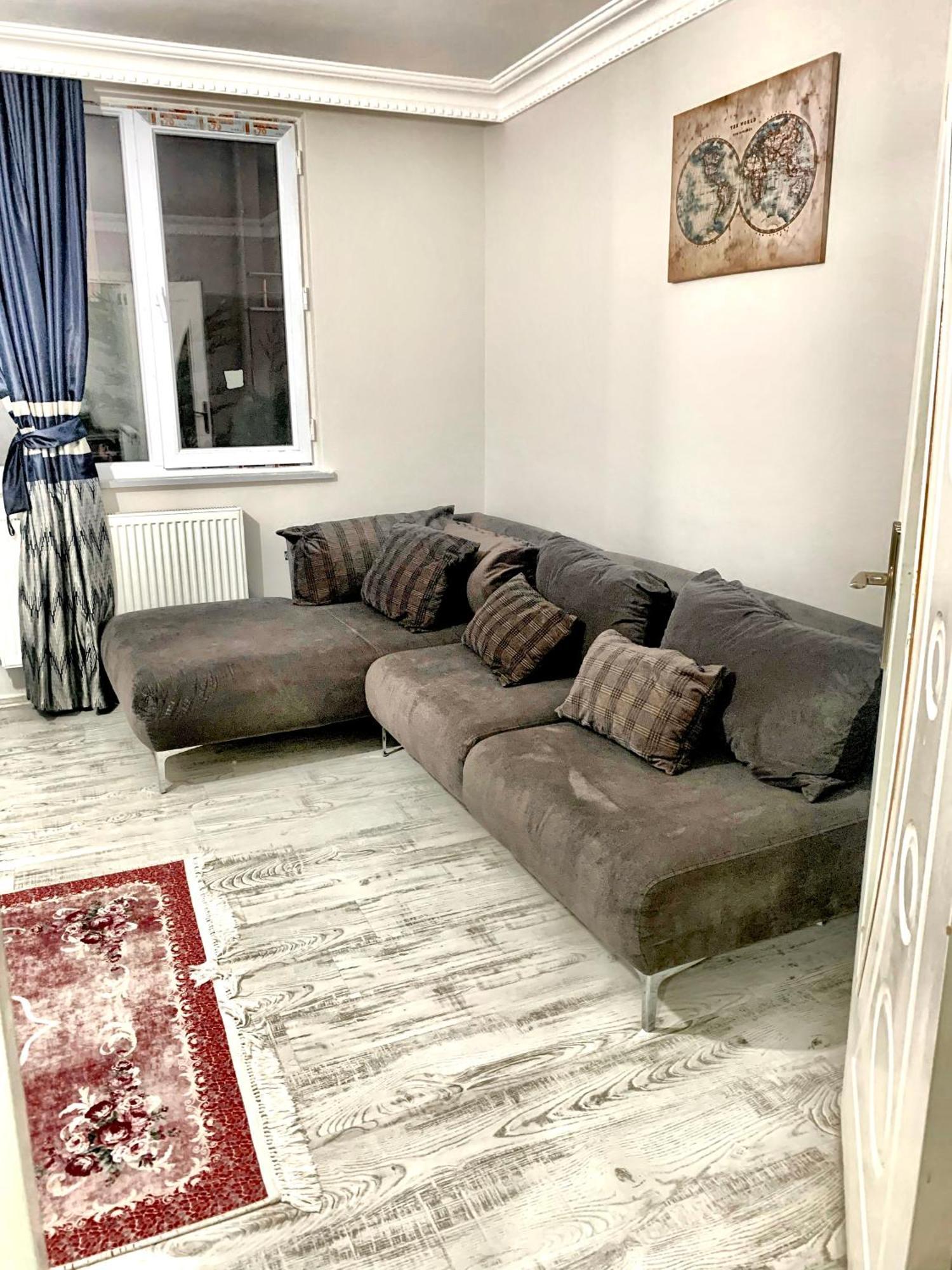 Ahmet Teacher Hotel, 5 Minutes From The Airport Arnavutkoy Buitenkant foto